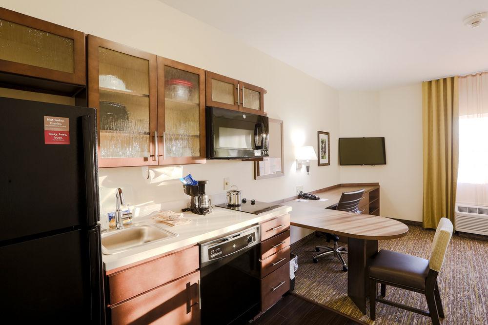 Candlewood Suites Auburn By Ihg Exterior photo