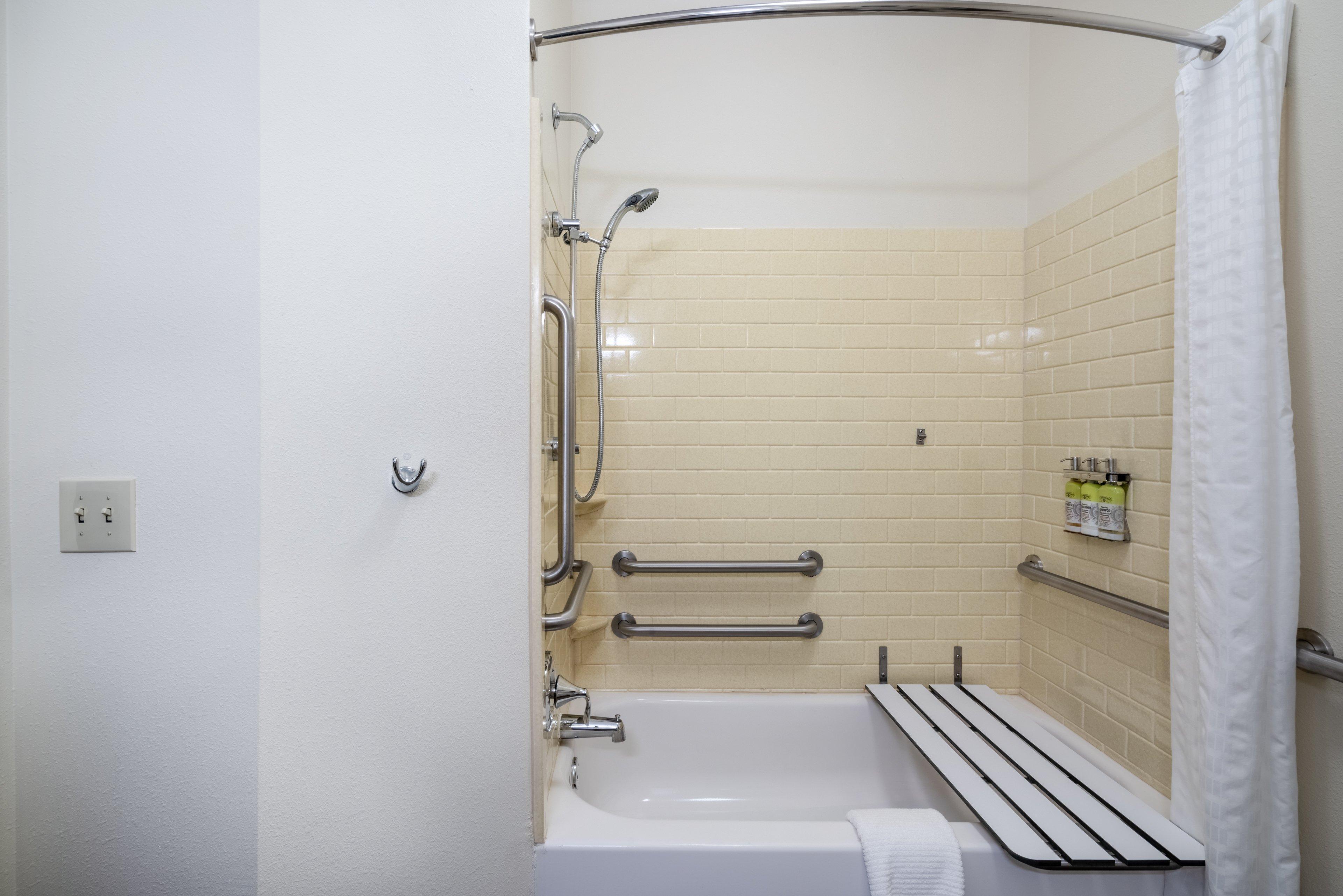 Candlewood Suites Auburn By Ihg Exterior photo